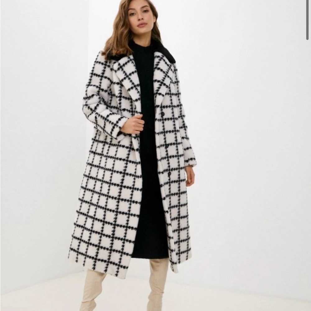 Snow Queen ❄️ Women's Black and White Checkered Winter Coat